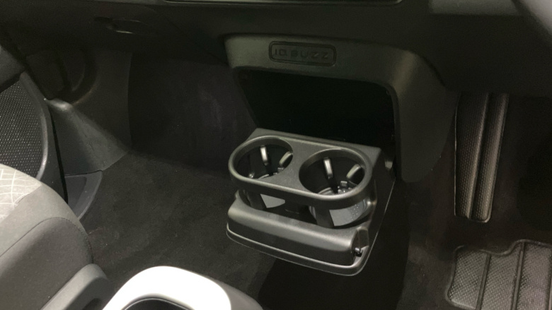 Volkswagen ID. Buzz 210kW Life Pro 86kWh 5dr LWB Auto [7 Seat] Electric Estate